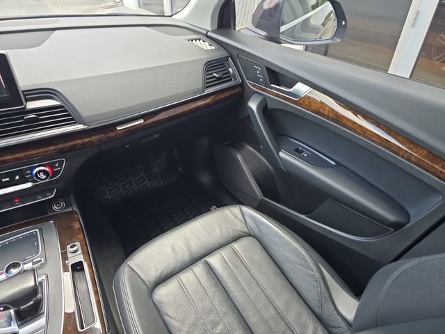 Used 2018 Audi Q5 2.0T Premium Plus w/ Premium Plus Package AWD/4WD image 14
