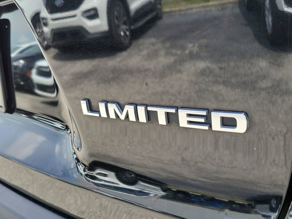 Used 2021 Jeep Cherokee Limited AWD/4WD image 8