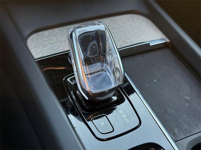 Used 2022 Volvo XC60 T8 Inscription w/ Advanced Package image 23