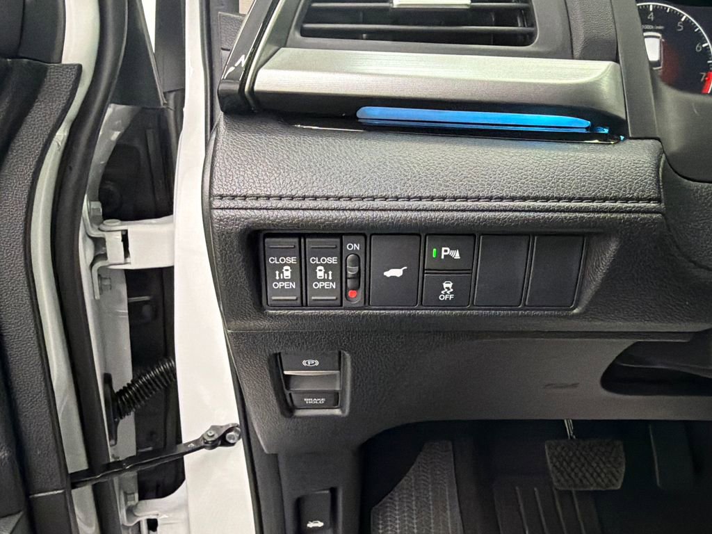 New 2026 Honda Odyssey Touring image 36