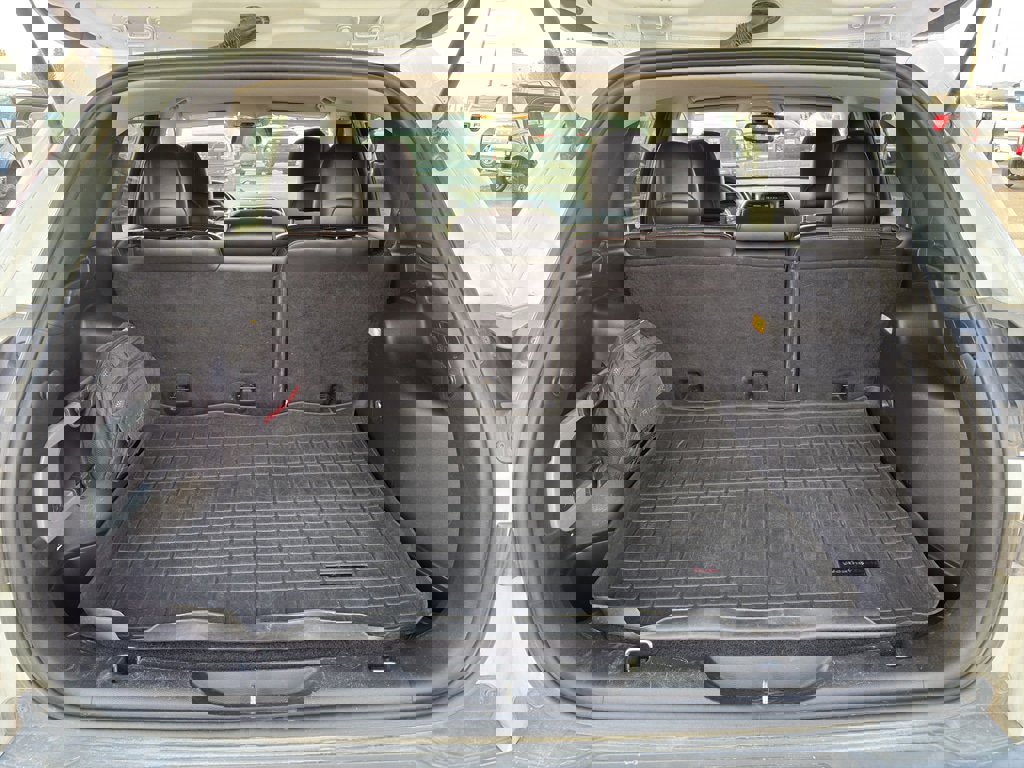 Used 2016 Jeep Cherokee Trailhawk w/ Cold Weather Group image 21