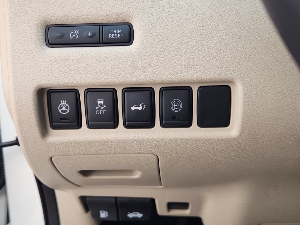 Used 2021 Nissan Murano Platinum w/ Cargo Package FWD image 21