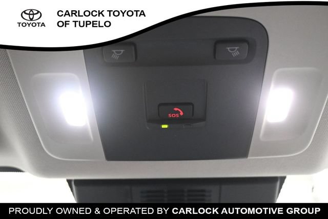 Used 2025 Toyota Camry SE FWD image 34