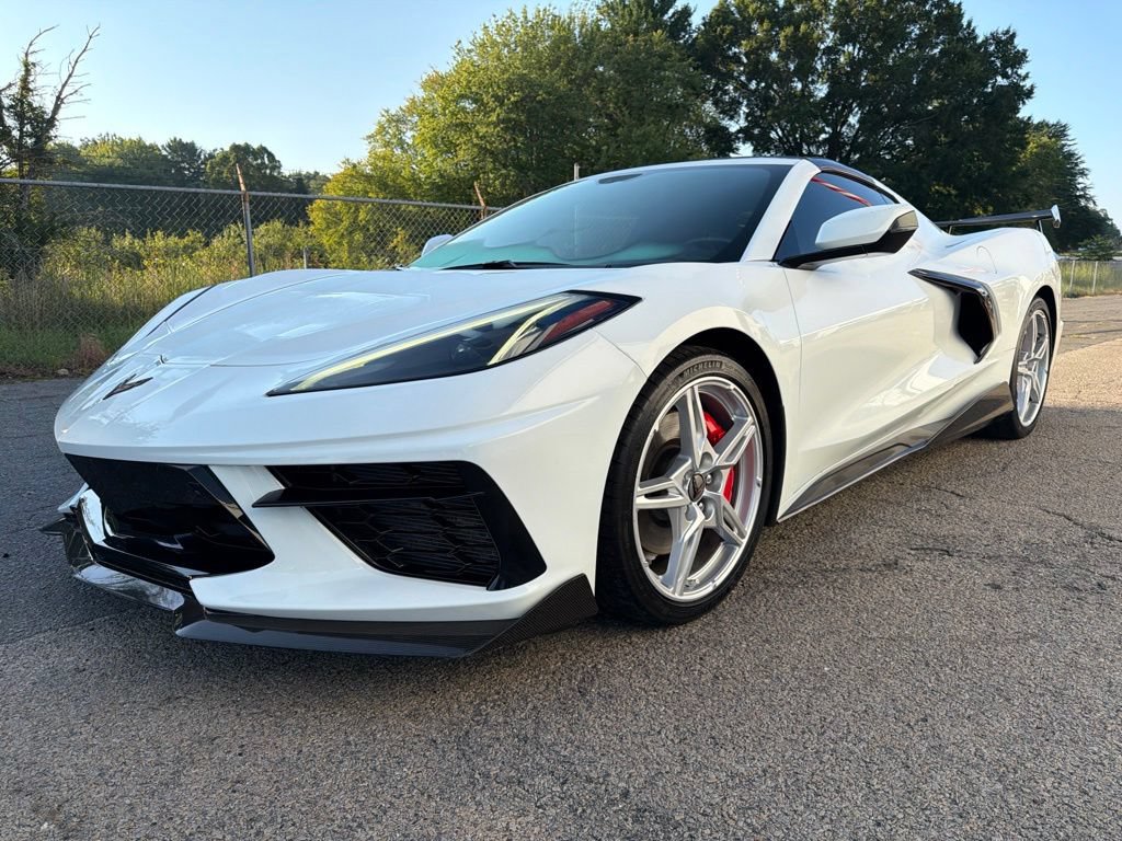 Used 2020 Chevrolet Corvette w/ Z51 Performance Package w/ 3LT Preferred Equipment Group RWD image 6