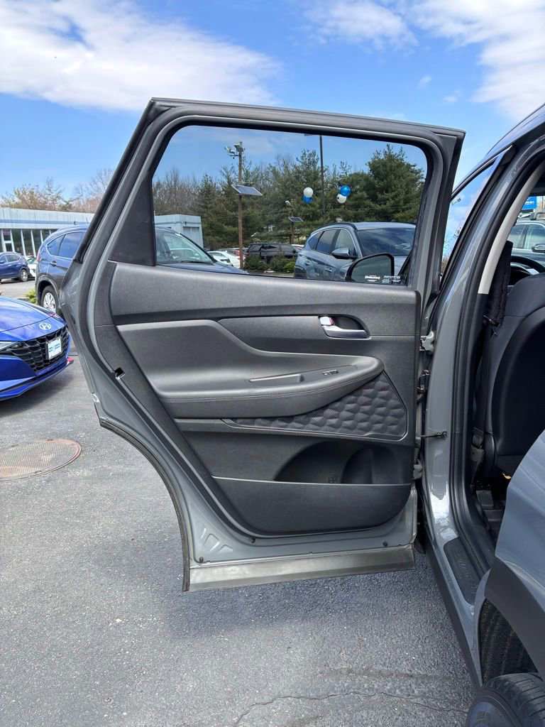 Used 2023 Hyundai Santa Fe SEL image 44
