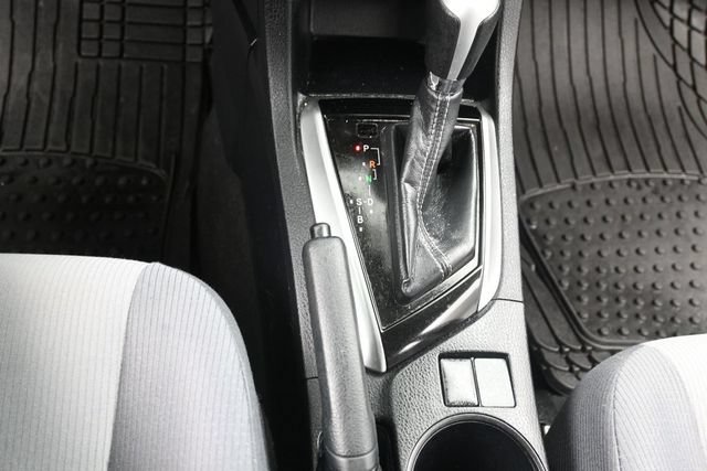 Used 2019 Toyota Corolla L FWD image 21