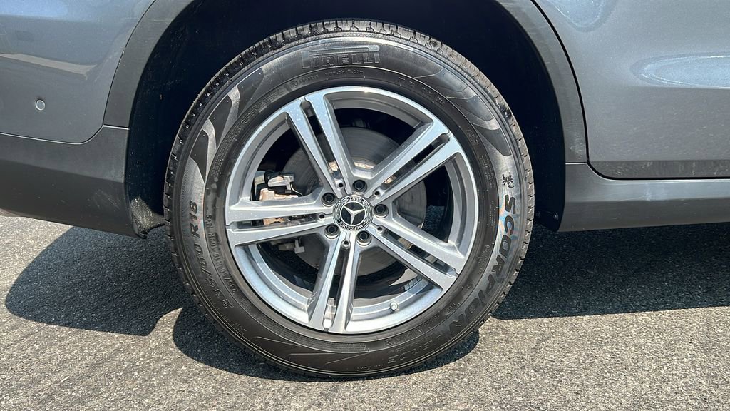 Used 2022 Mercedes-Benz GLC 300 GLC 300 image 11