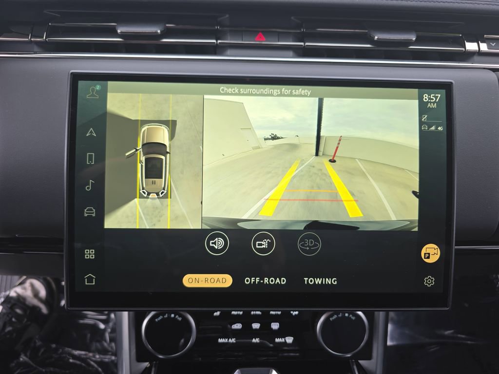 Certified 2023 Land Rover Range Rover SE AWD/4WD image 24