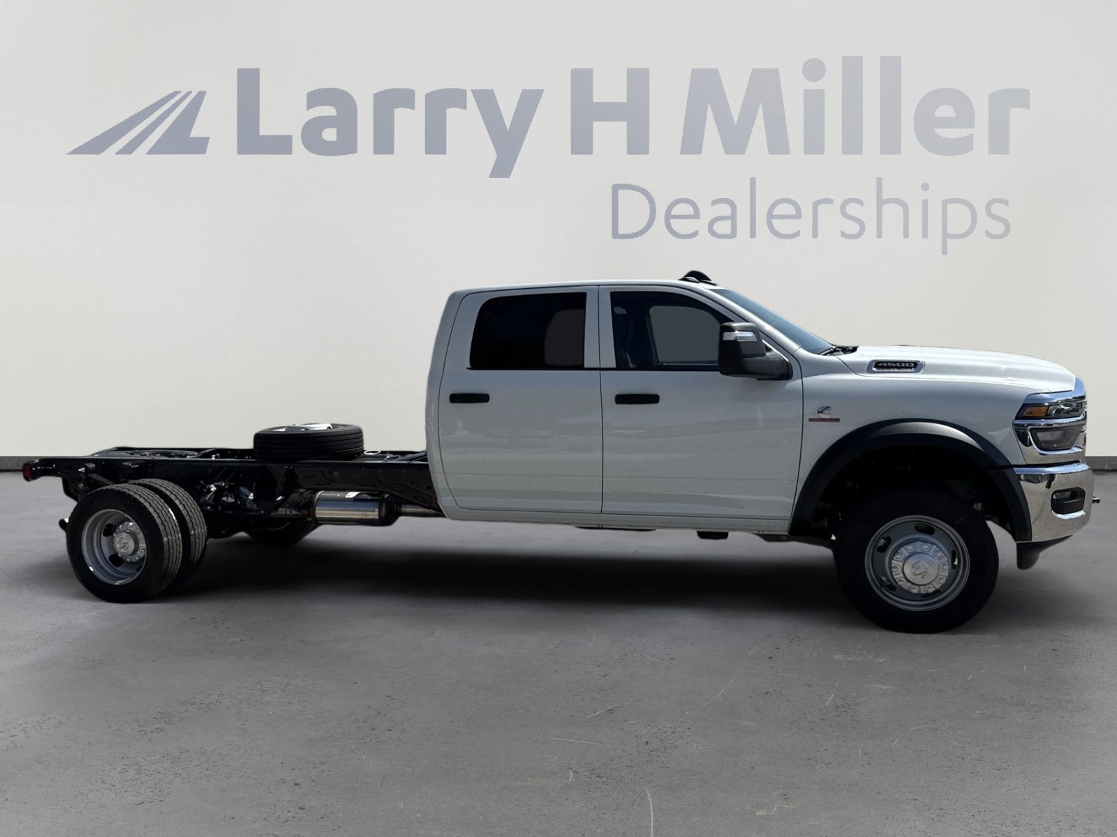 New 2026 RAM 4500 Tradesman image 6