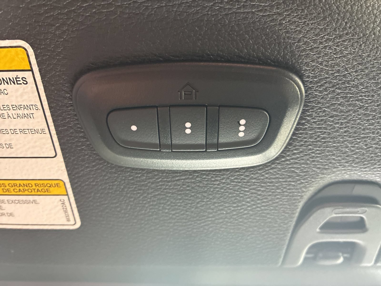 Used 2023 Jeep Wrangler Unlimited w/ Cold Weather Group AWD/4WD image 25