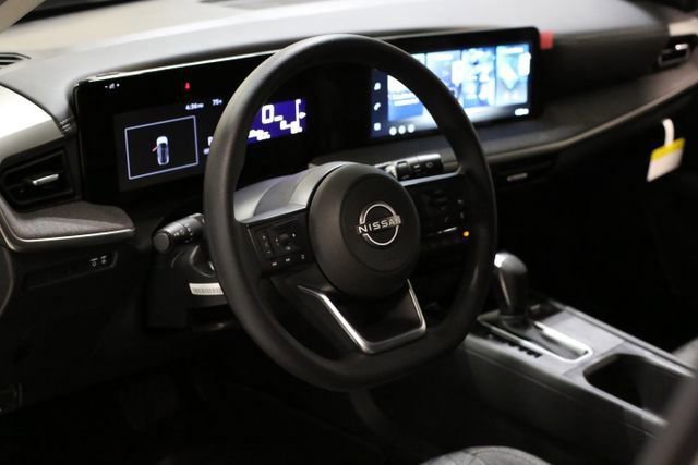 New 2026 Nissan Kicks SV w/ SV Premium Package image 7