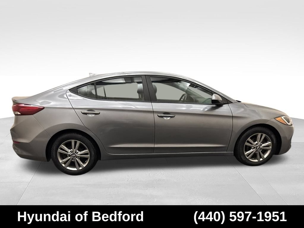 Used 2018 Hyundai Elantra Value Edition FWD image 4