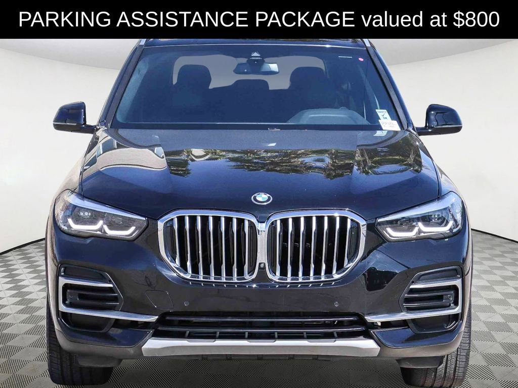 Used 2023 BMW X5 sDrive40i w/ Parking Assistance Package image 2