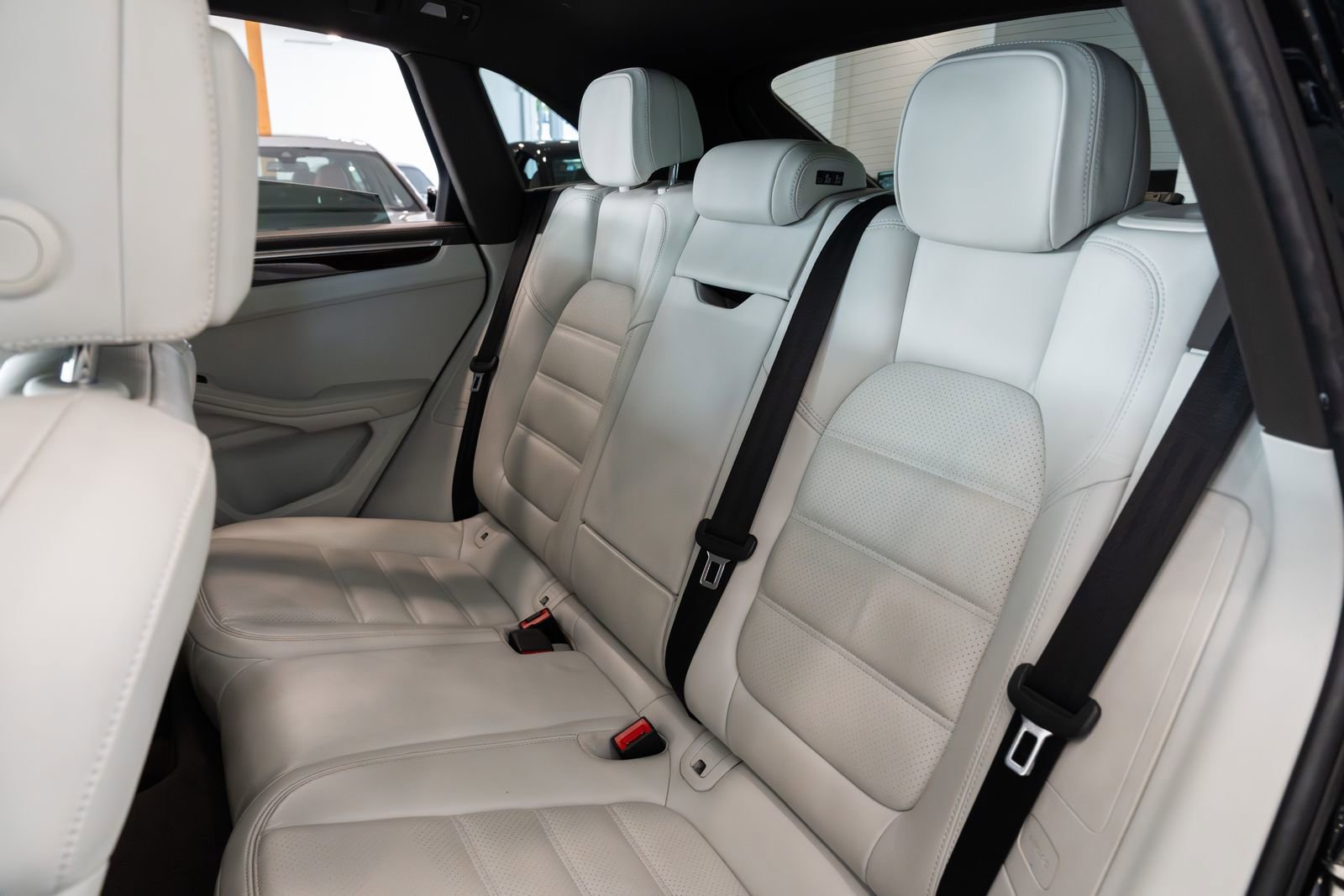 Used 2017 Porsche Macan S AWD/4WD image 17