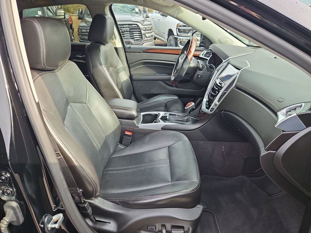 Used 2014 Cadillac SRX Luxury w/ LPO, Sports Edition Package image 16