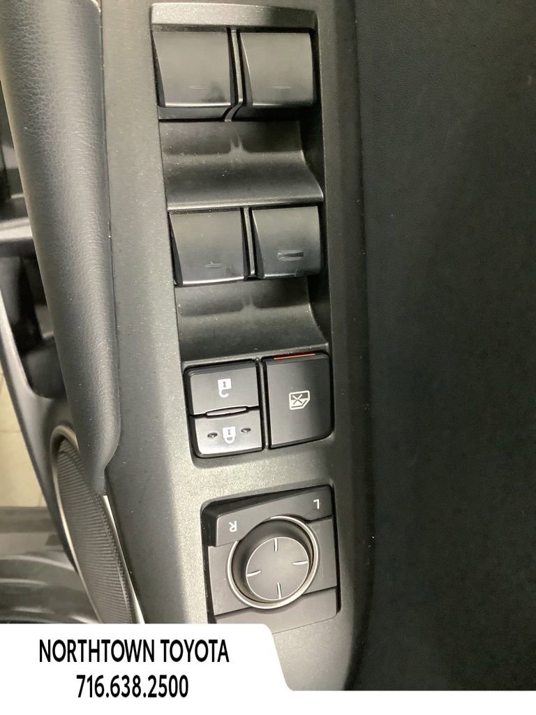 Used 2017 Lexus NX 200t AWD image 16