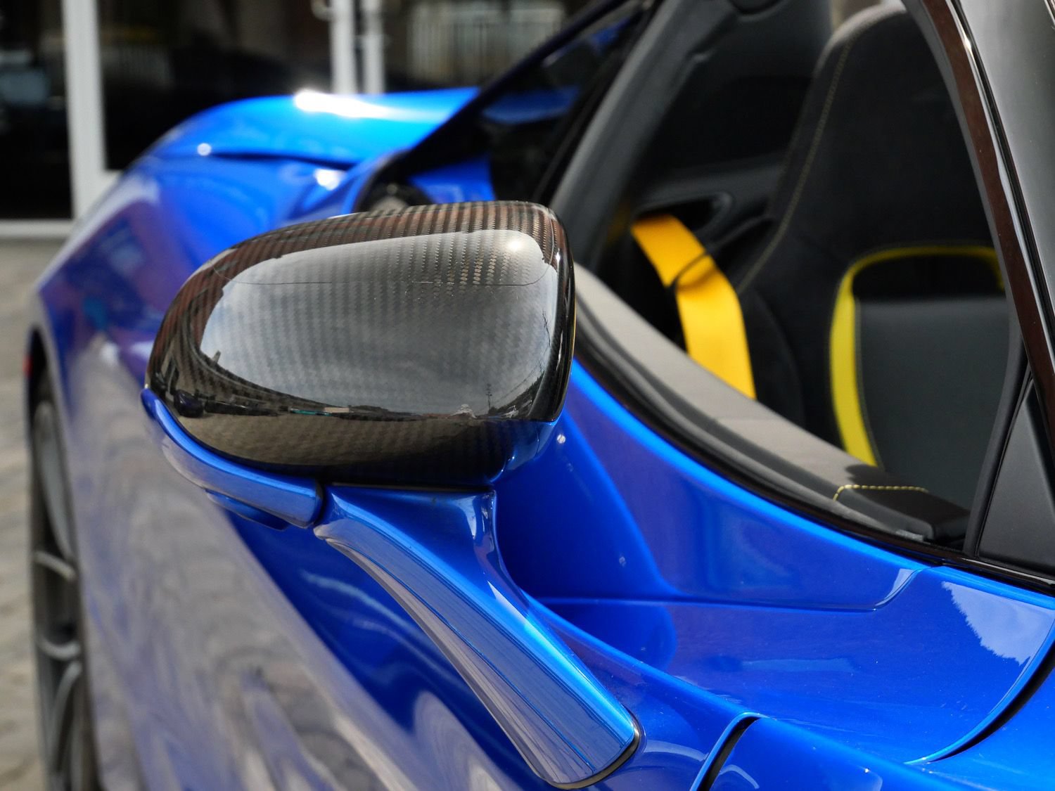 Used 2022 McLaren 720S Luxury RWD image 19