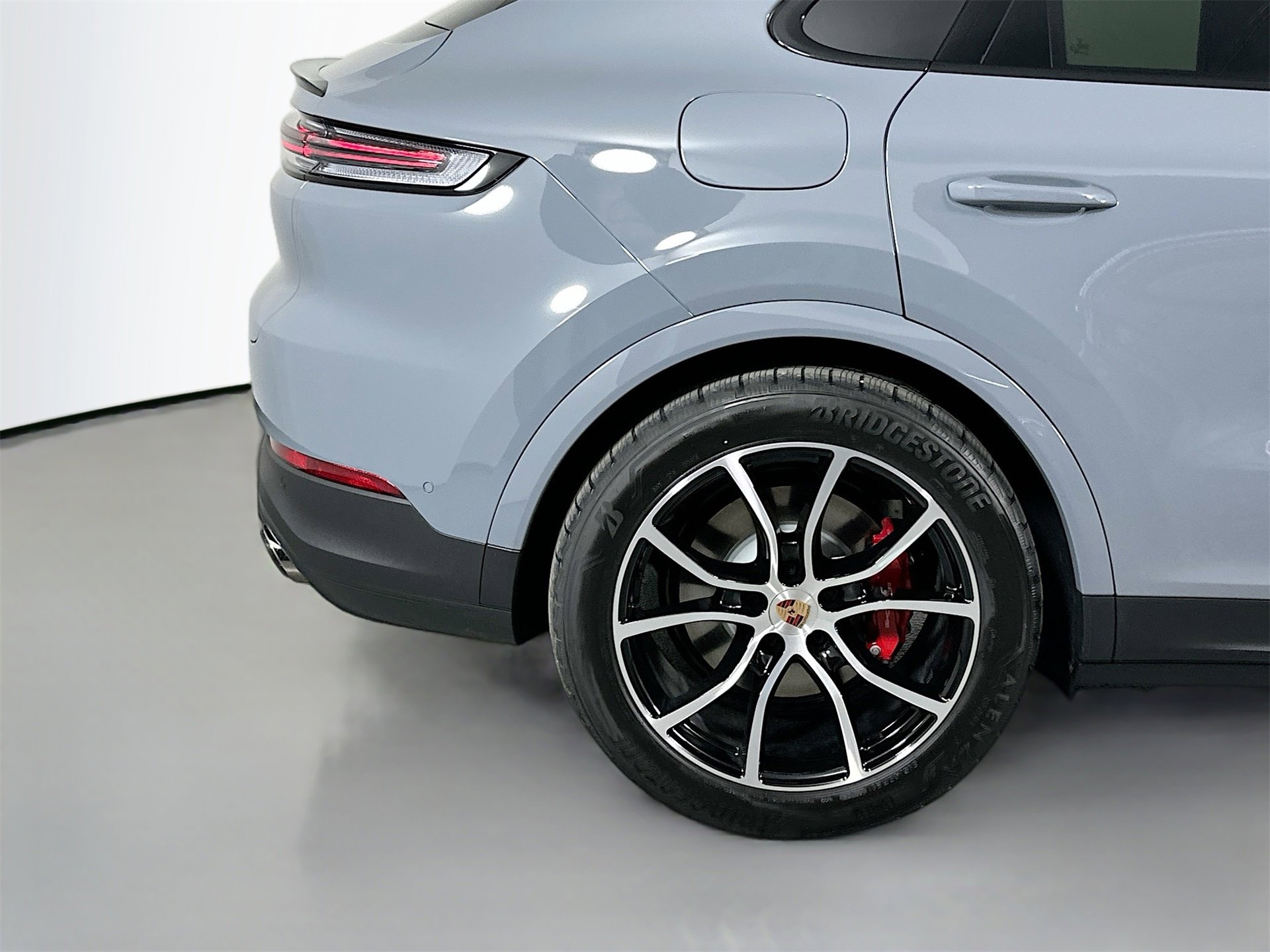 New 2026 Porsche Cayenne S image 13