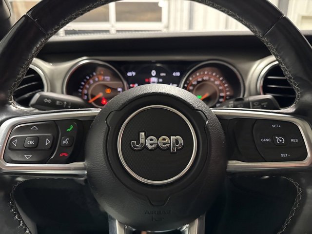 Used 2019 Jeep Wrangler Unlimited Sahara image 12