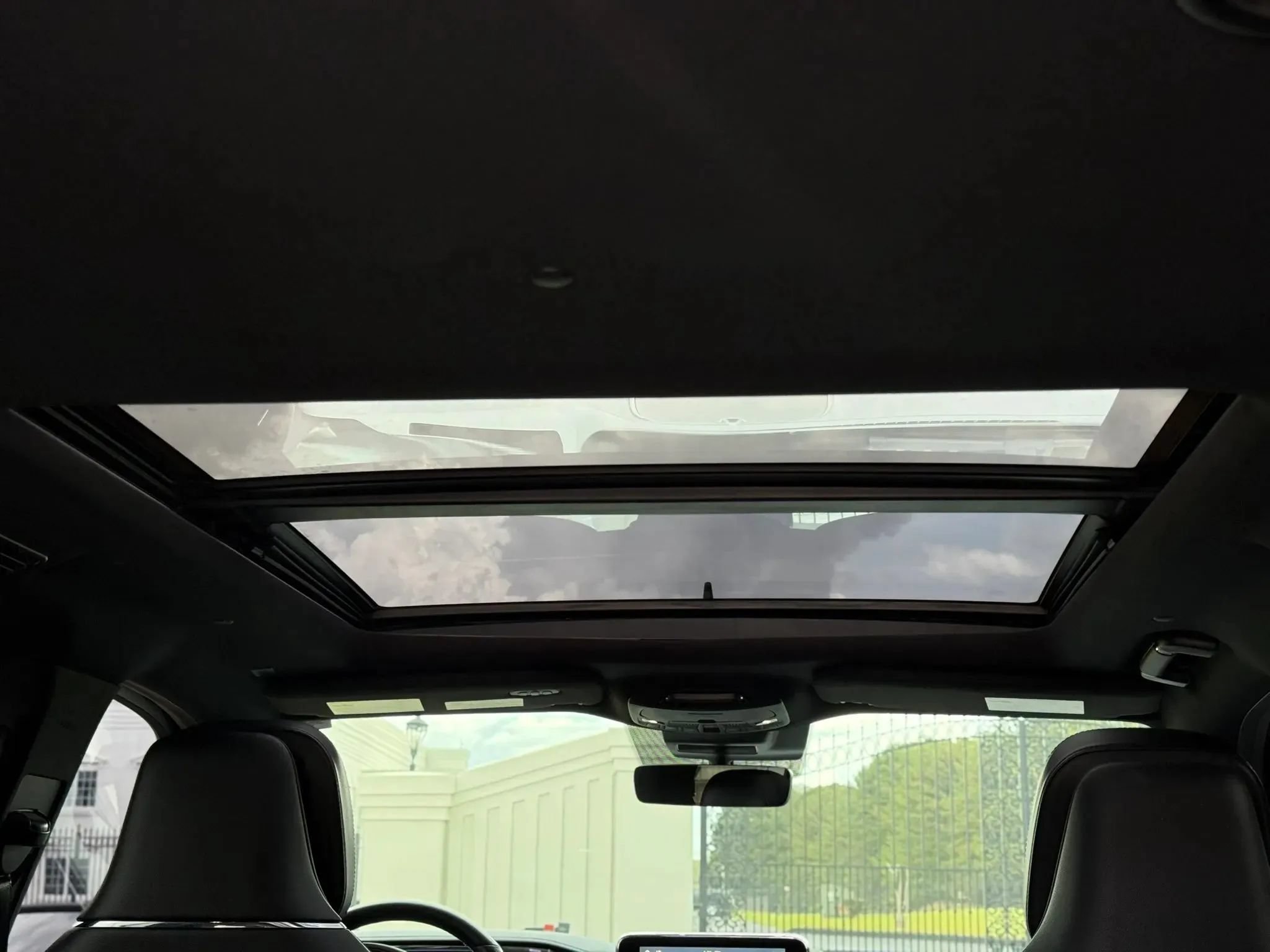 Used 2021 Lincoln Navigator L Reserve AWD/4WD image 34