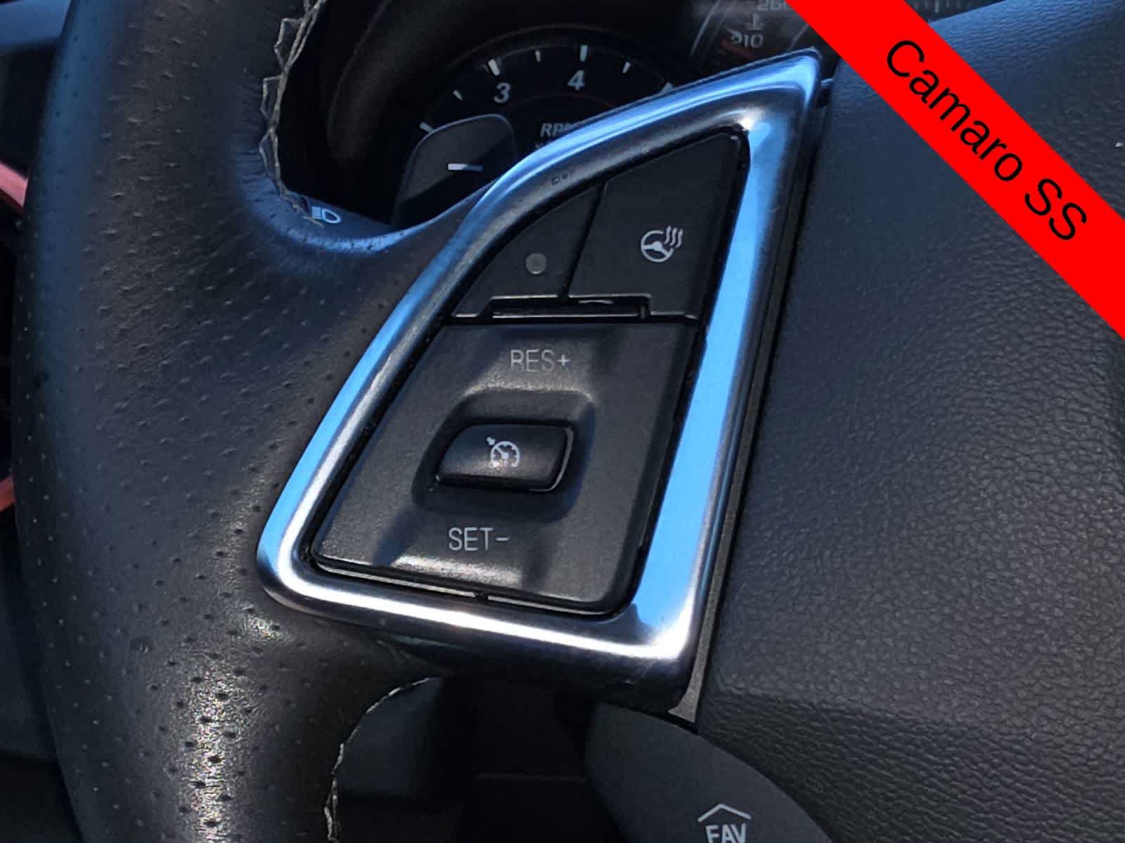 Used 2018 Chevrolet Camaro SS w/ Redline Edition RWD image 28