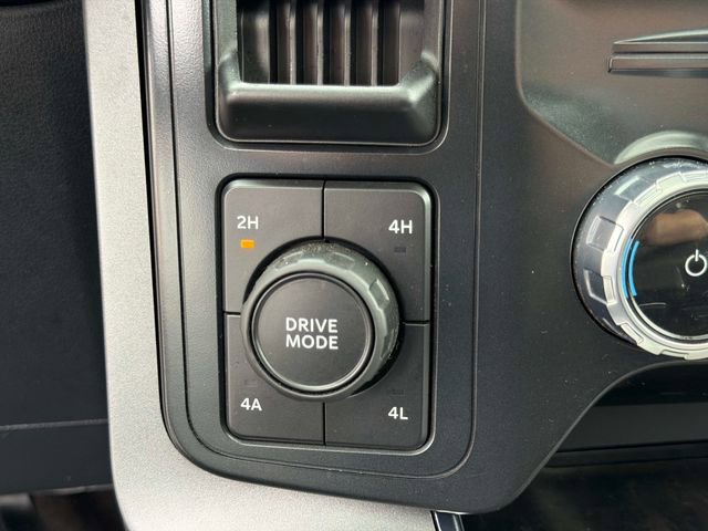 Used 2022 Ford F150 Lariat w/ Equipment Group 502A High image 34