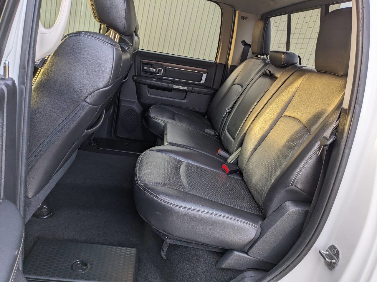 Used 2016 RAM 1500 Laramie w/ Convenience Group AWD/4WD image 15