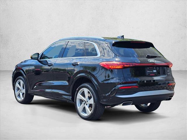Used 2025 Audi Q5 Premium AWD/4WD image 8