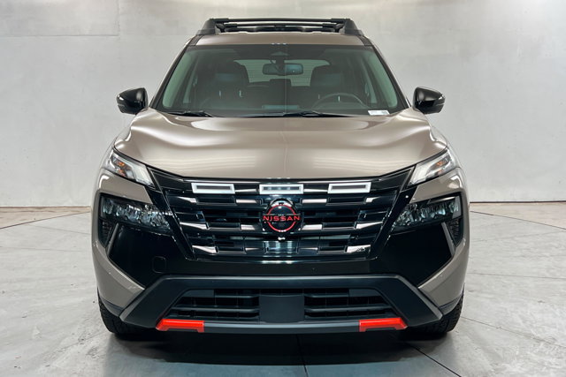 Used 2025 Nissan Rogue SV w/ Rock Creek Premium Package AWD/4WD image 8