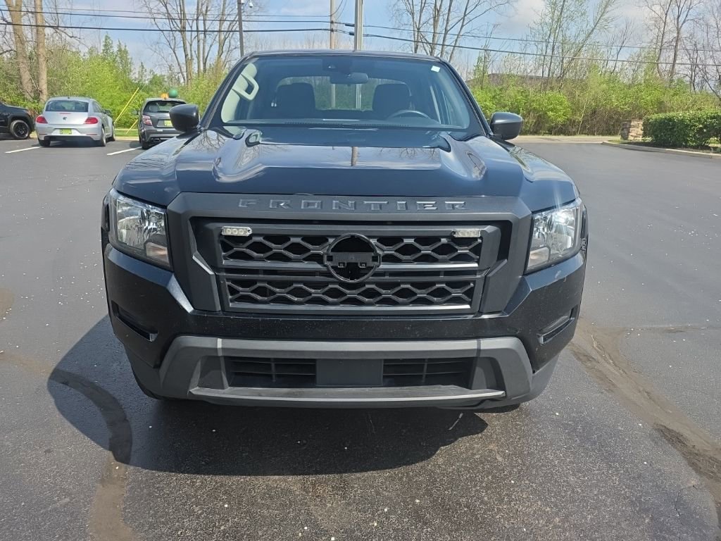 Used 2022 Nissan Frontier S w/ Technology Package RWD image 2