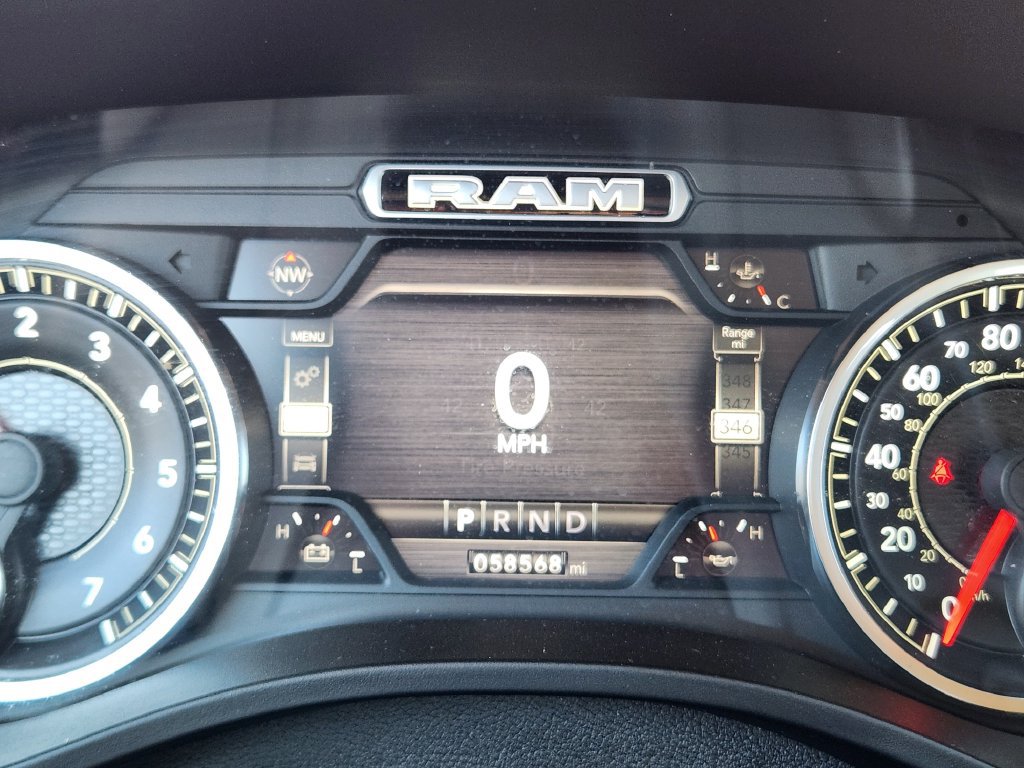 Used 2019 RAM 1500 Laramie AWD/4WD image 17