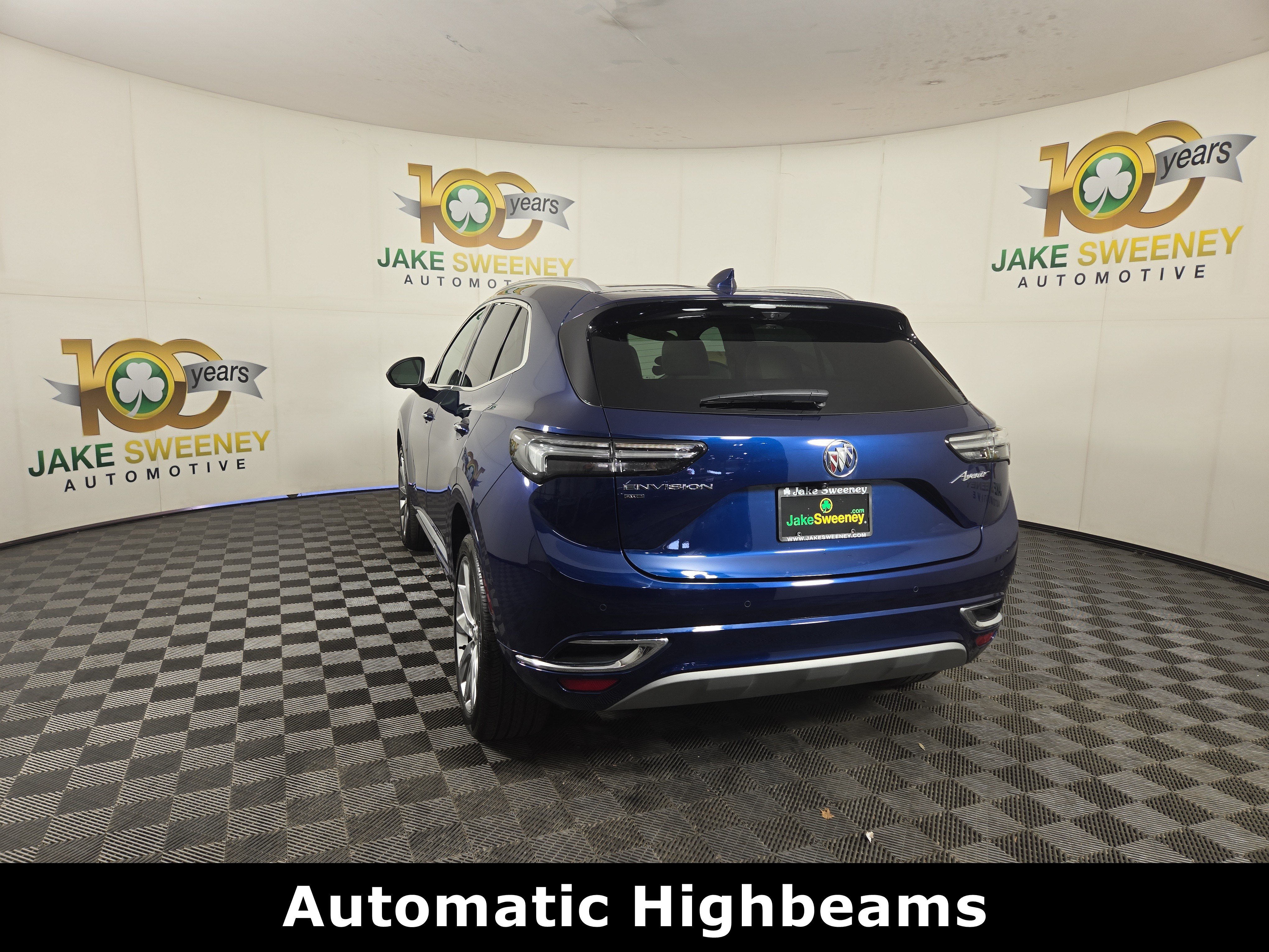 Used 2023 Buick Envision Avenir AWD/4WD image 6