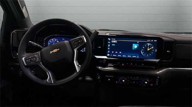 Used 2024 Chevrolet Silverado 1500 LT w/ Leather Package image 11