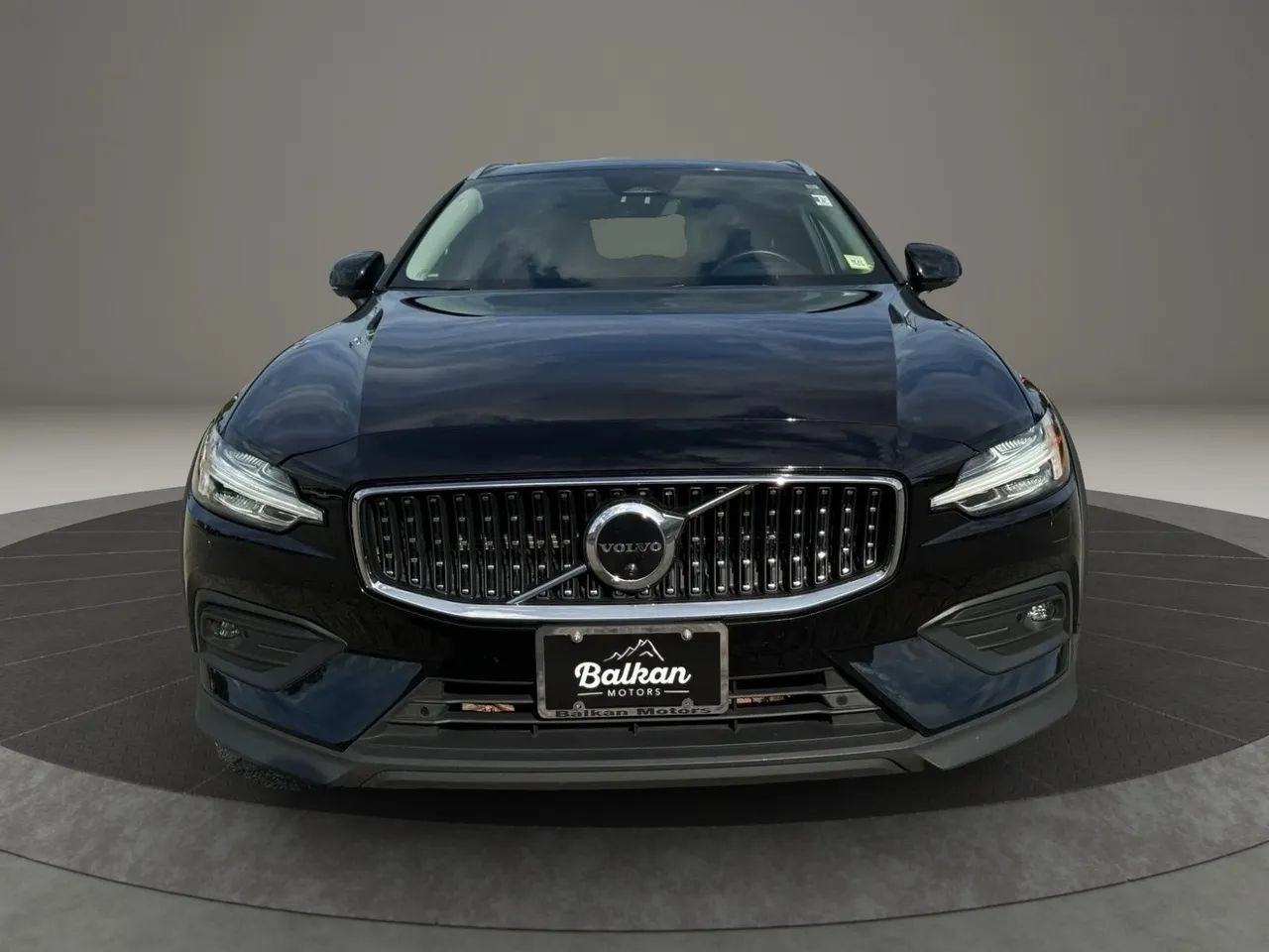 Used 2023 Volvo V60 B5 Cross Country Plus w/ Climate Package AWD/4WD image 15
