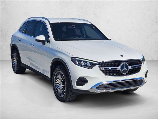 Certified 2024 Mercedes-Benz GLC 300 image 3