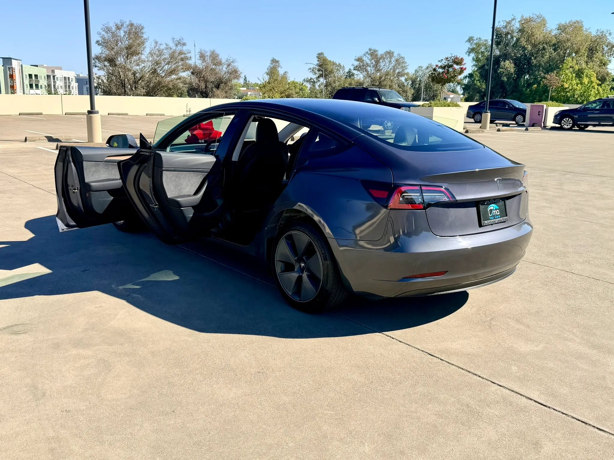 Used 2023 Tesla Model 3 Standard Range RWD image 39