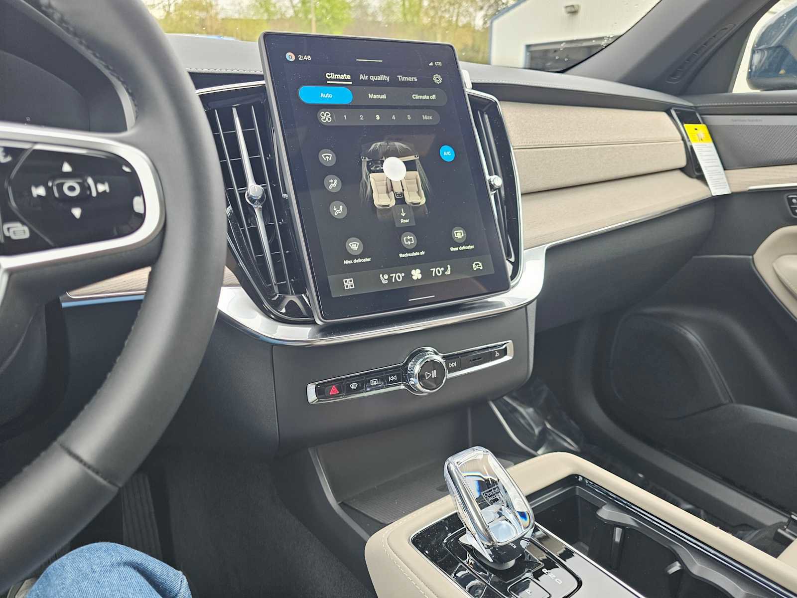 New 2026 Volvo XC90 B5 Plus w/ Protection Package AWD/4WD image 28