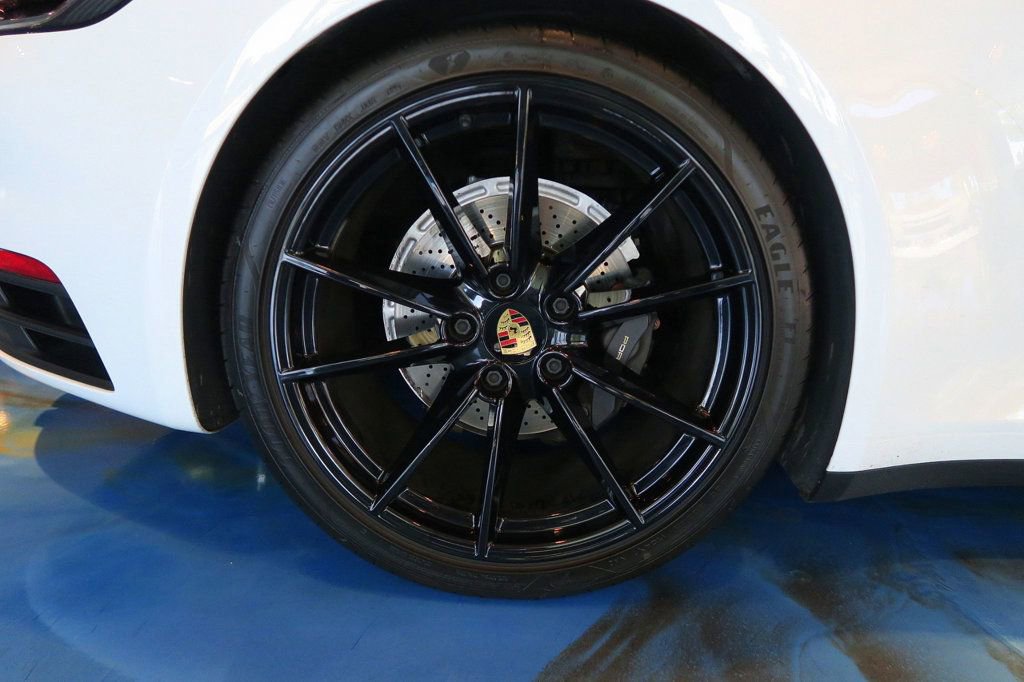 Used 2022 Porsche 911 Carrera image 33