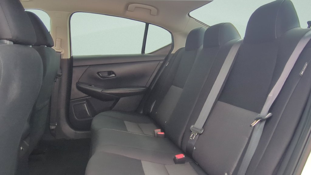 Certified 2024 Nissan Sentra SV FWD image 9