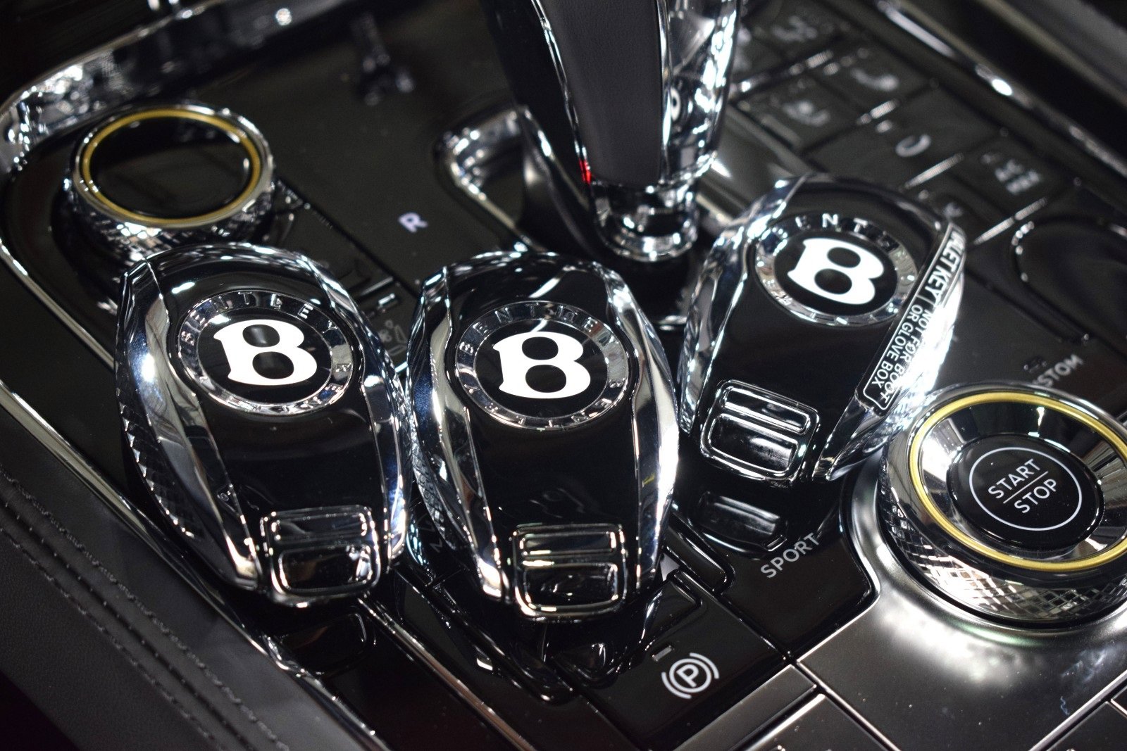 New 2025 Bentley Continental GT image 38