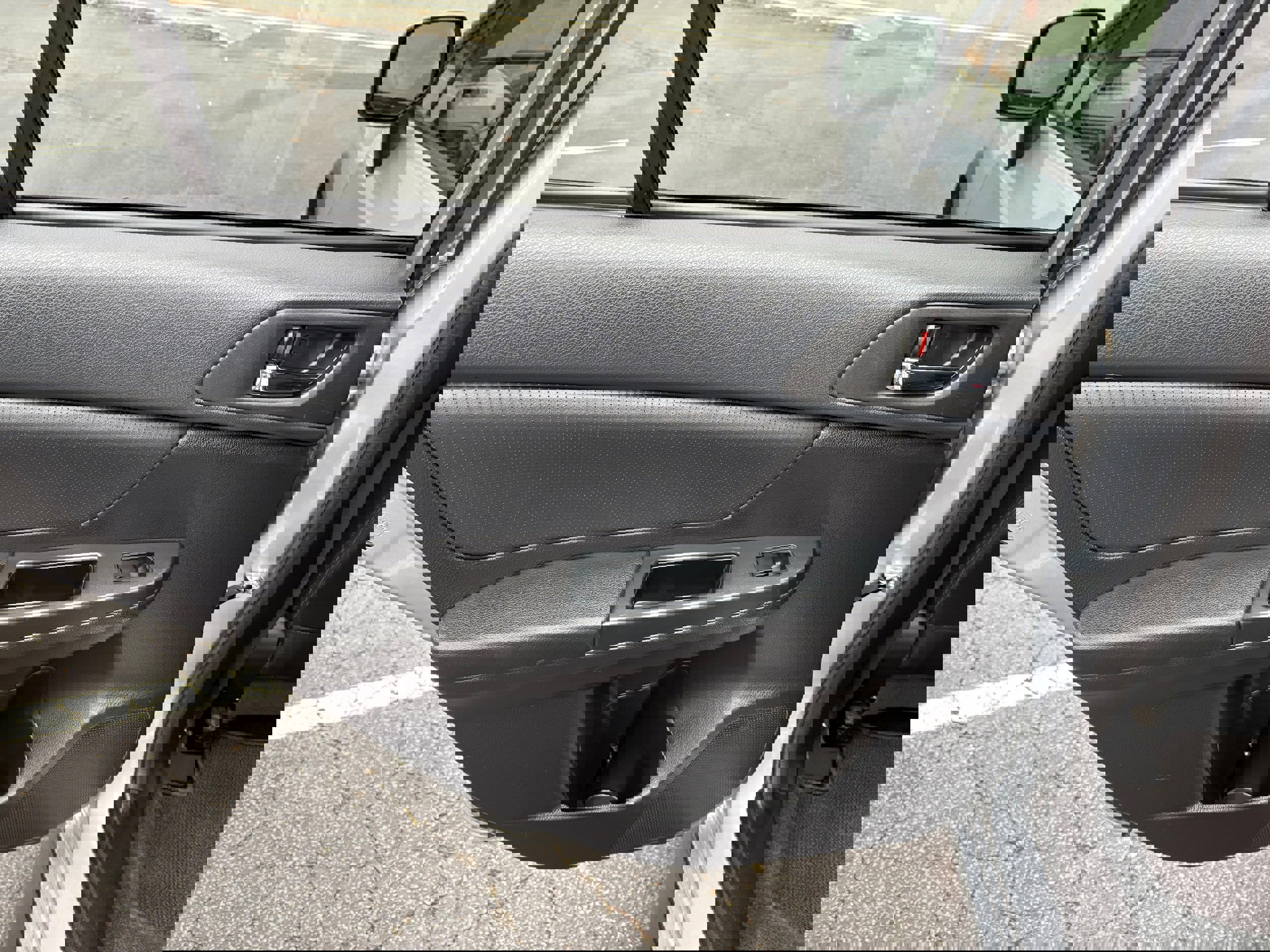 Used 2013 Subaru Crosstrek 2.0i Limited image 18