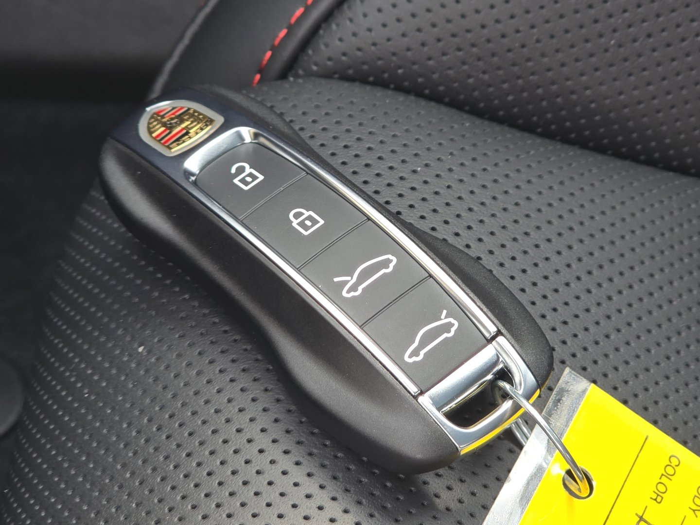 Used 2026 Porsche Taycan 4S image 44