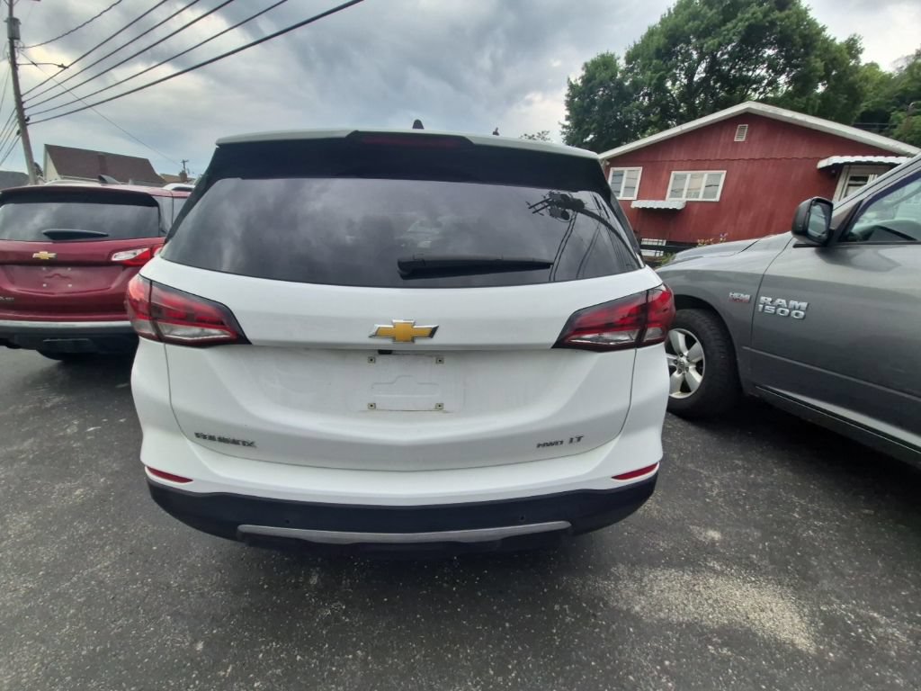Used 2024 Chevrolet Equinox LT w/ LPO, Floor Liner Package AWD/4WD image 6