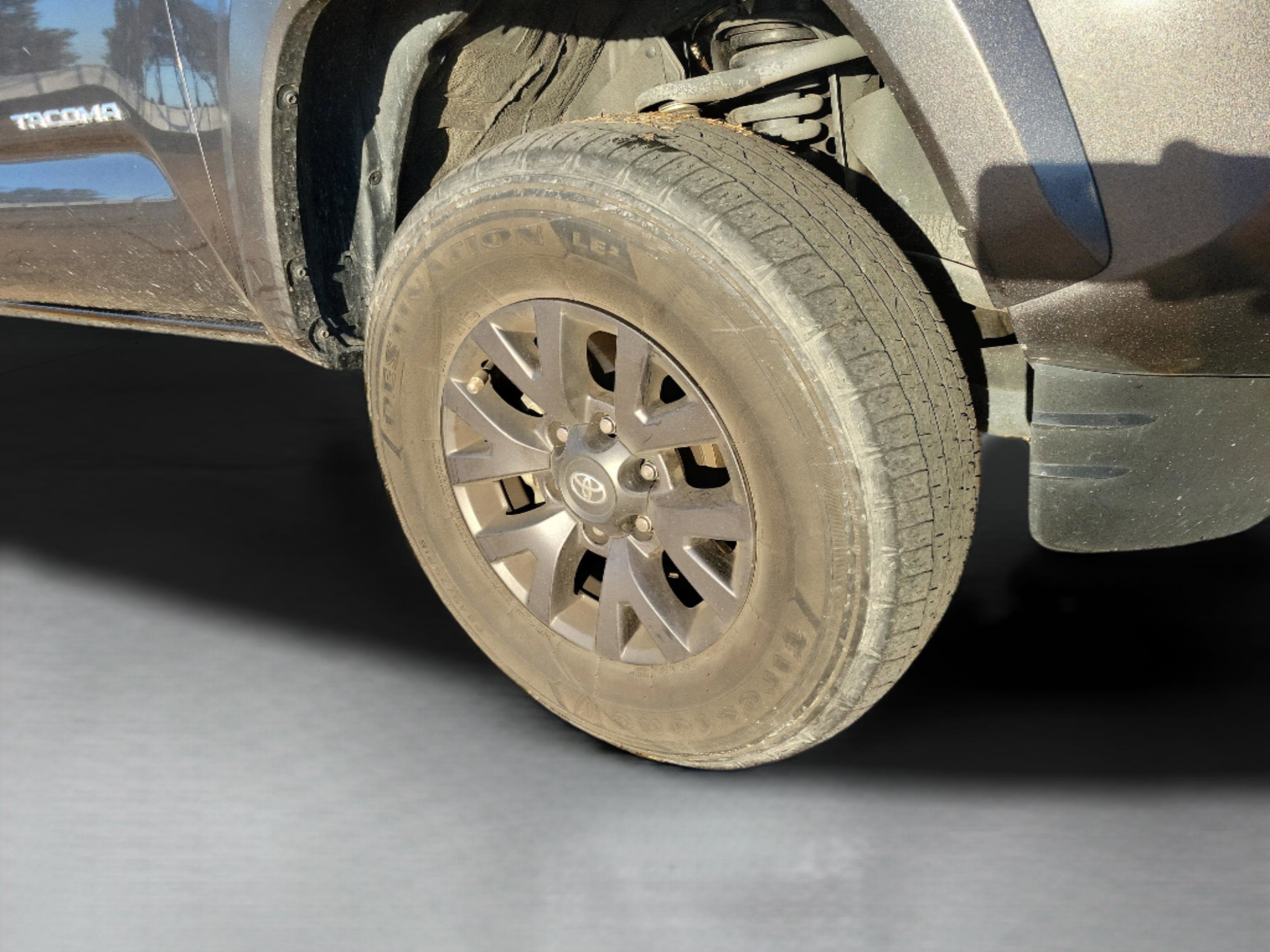 Used 2023 Toyota Tacoma SR5 image 28