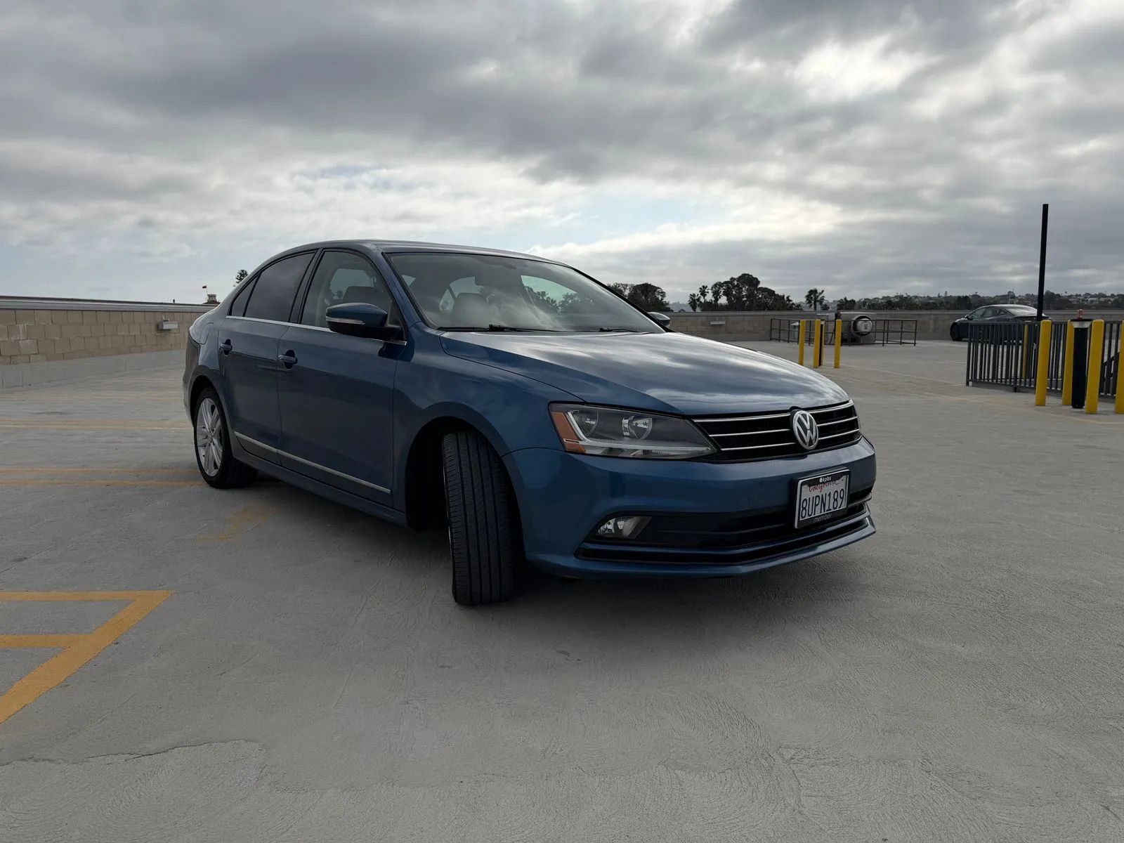 Used 2017 Volkswagen Jetta SEL image 7