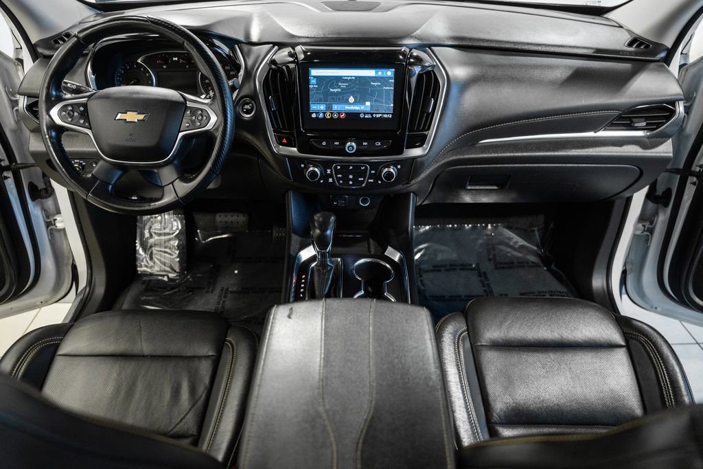Used 2021 Chevrolet Traverse Premier w/ Redline Edition AWD/4WD image 20