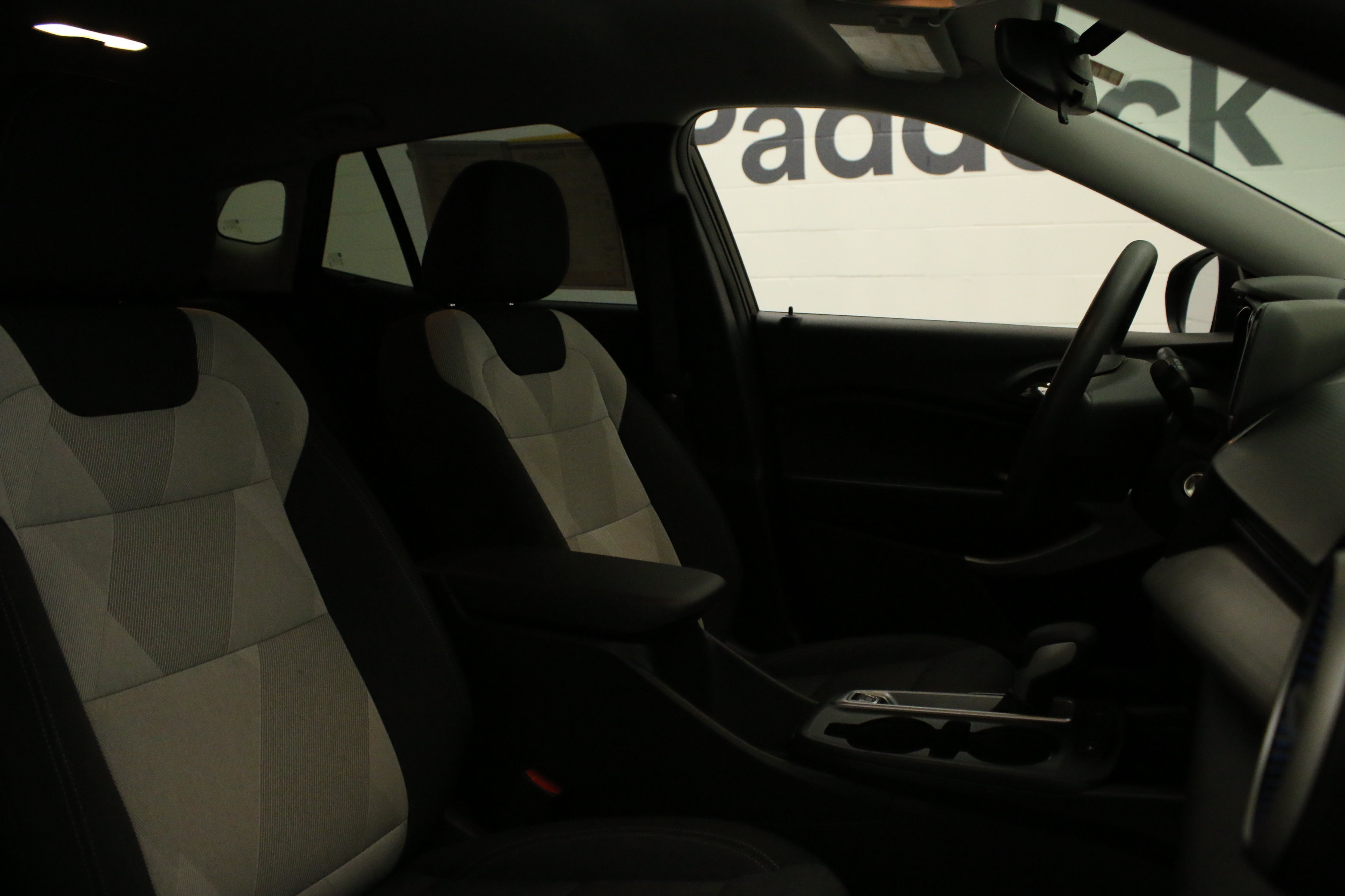 Used 2024 Chevrolet Trax LS w/ LS Convenience Package FWD image 37