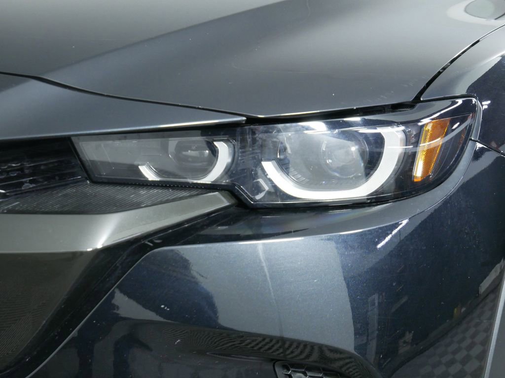 Used 2025 MAZDA CX-50 2.5 Hybrid w/ Premium Plus Pkg image 14