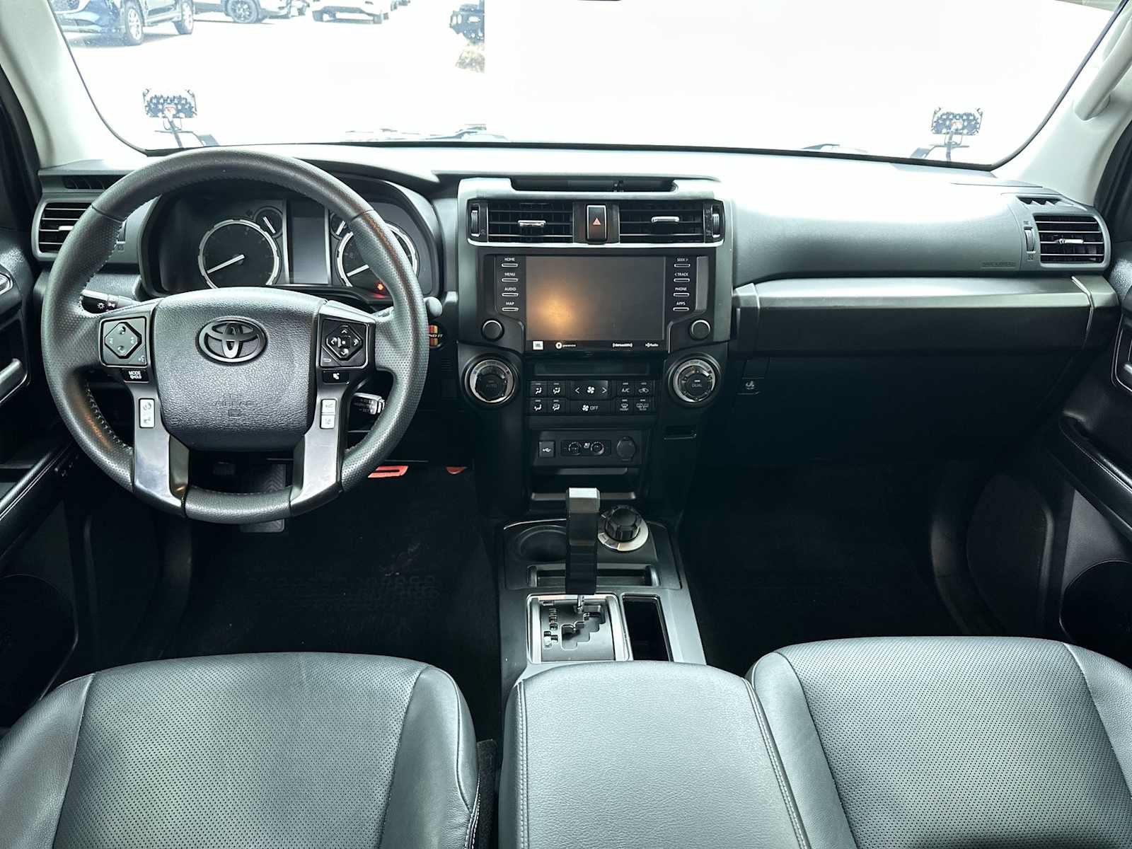 Used 2021 Toyota 4Runner Limited AWD/4WD image 14