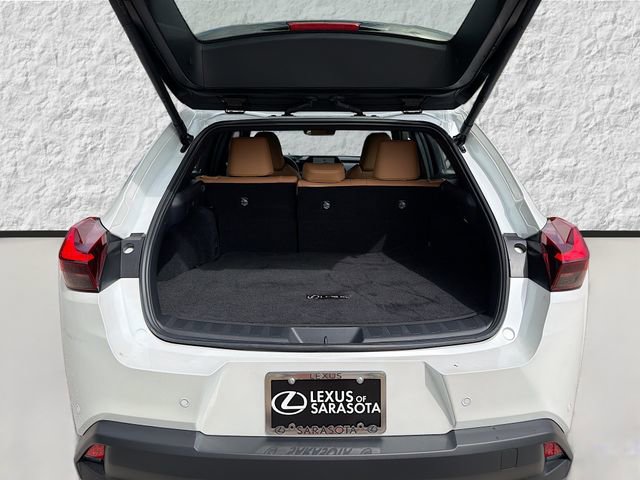 Used 2025 Lexus UX 300h FWD w/ Accessory Package (Z1) image 12